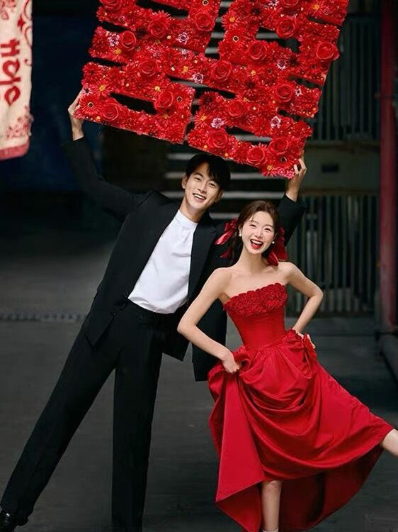 Photography Outfit - Nuevo 2025: Vestido de Novia Rojo